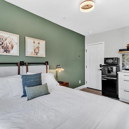 Single Bedroom - Queen Size. Heart Of Downtown Vista Exteriér fotografie