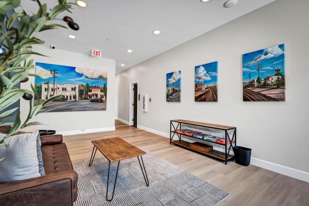 Single Bedroom - Queen Size. Heart Of Downtown Vista Exteriér fotografie
